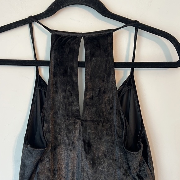 BCBG Velvet Faux-Wrap Side Slit Midi Dress Size S 🟨 - Picture 8 of 9